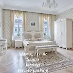 Luxury Nostalgia *