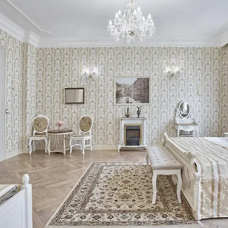Apartment Luxury Nostalgia