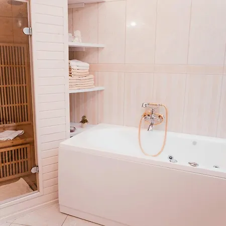 Luxury Nostalgia Apartment