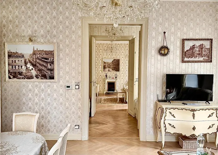 Luxury Nostalgia *